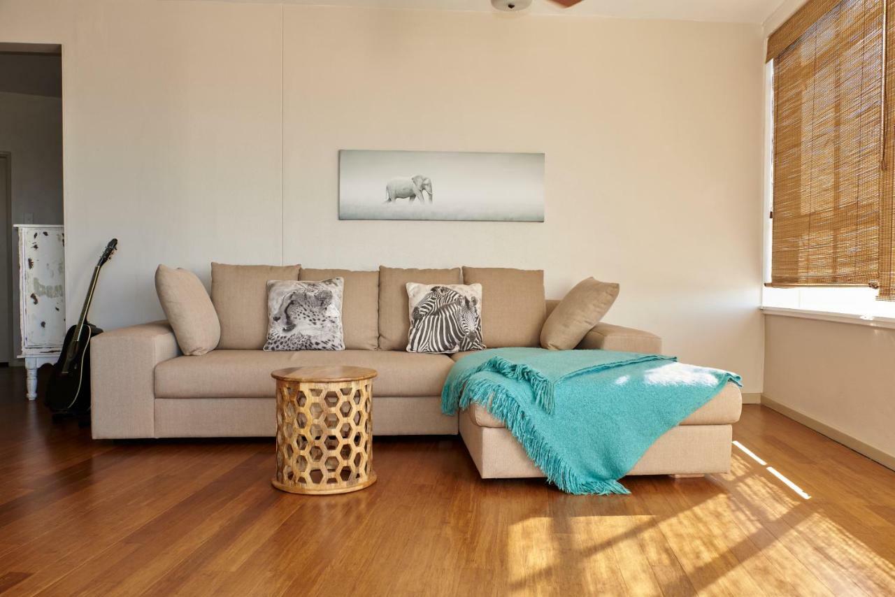 Breathtaking Views, Brand New Renovated Apartment Кейптаун Екстериор снимка