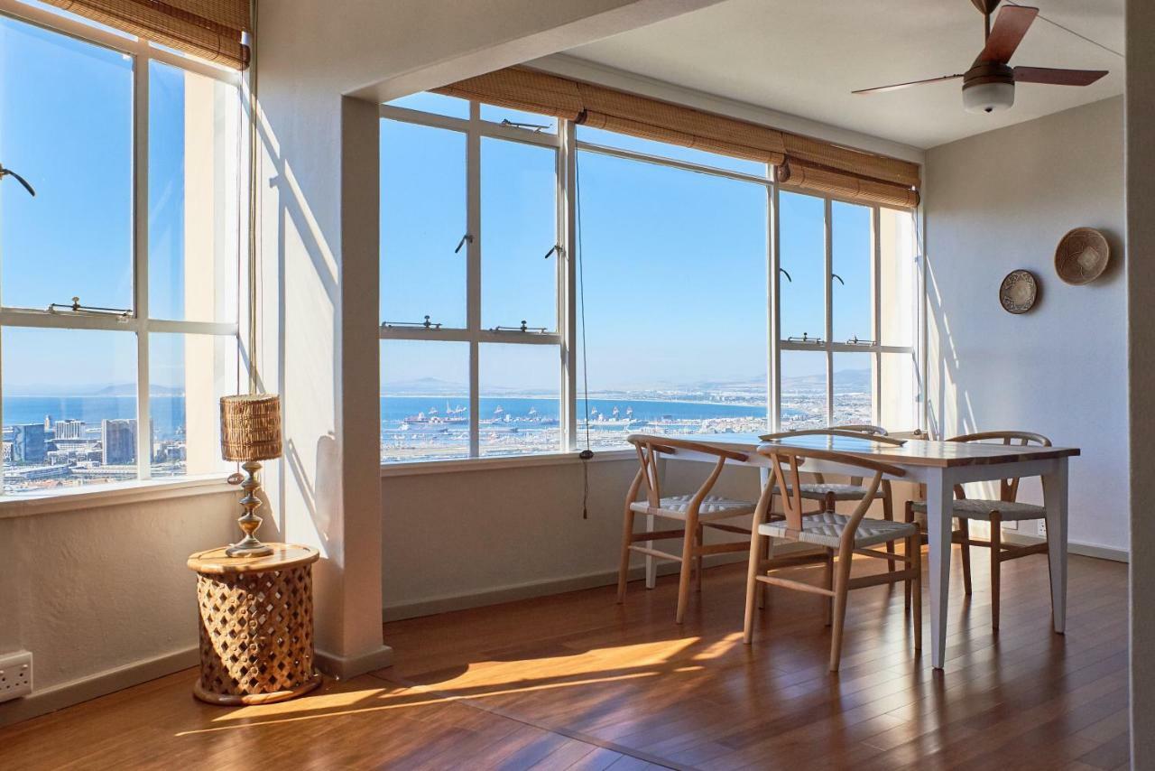 Breathtaking Views, Brand New Renovated Apartment Кейптаун Екстериор снимка